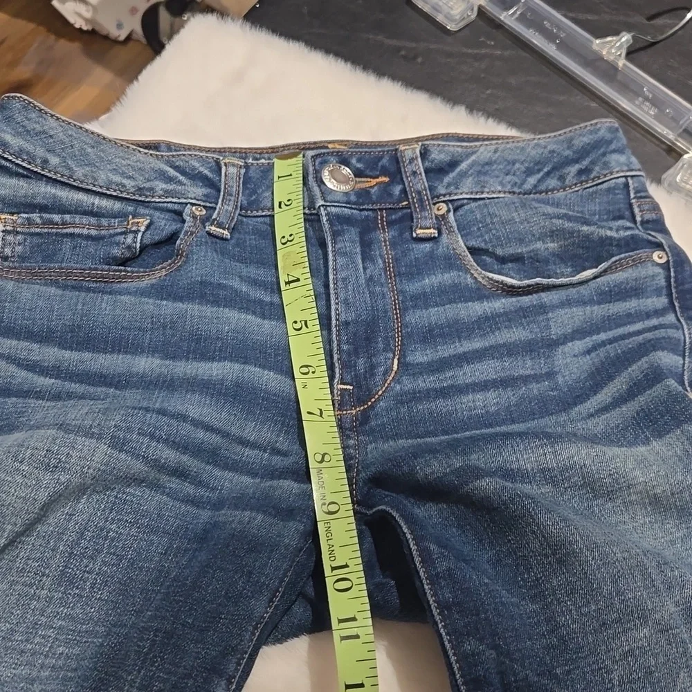 American Eagle Outfitters super stretch women's blue jeans size 6